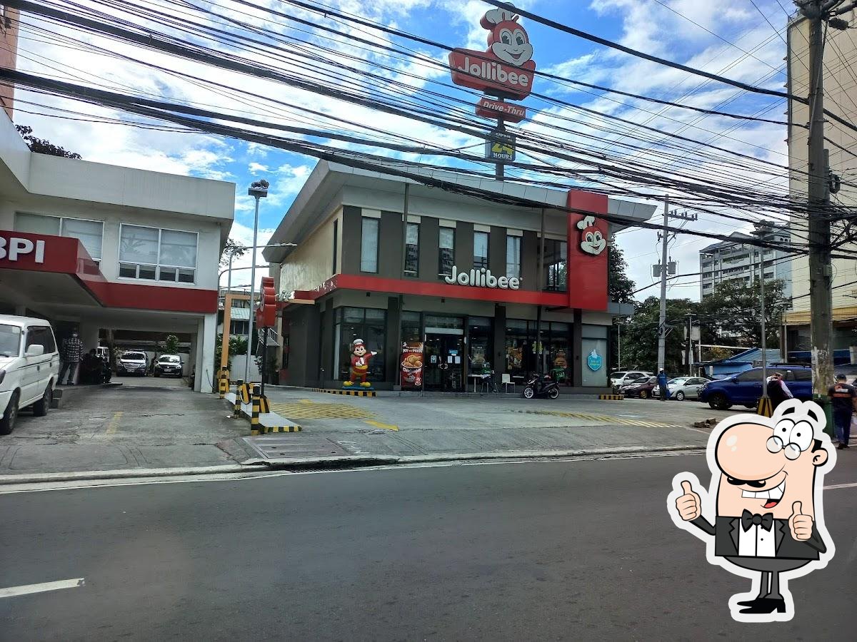 Jollibee - P. Tuazon Cubao restaurant, Quezon City, 232 P. Tuazon ...