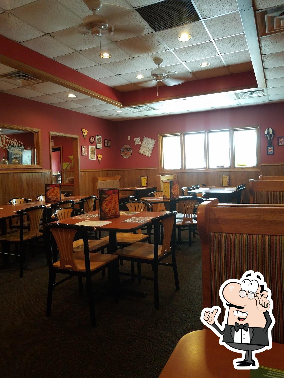 Happy Joe's Pizza & Ice Cream Muscatine Grandview, 927 Grandview Ave