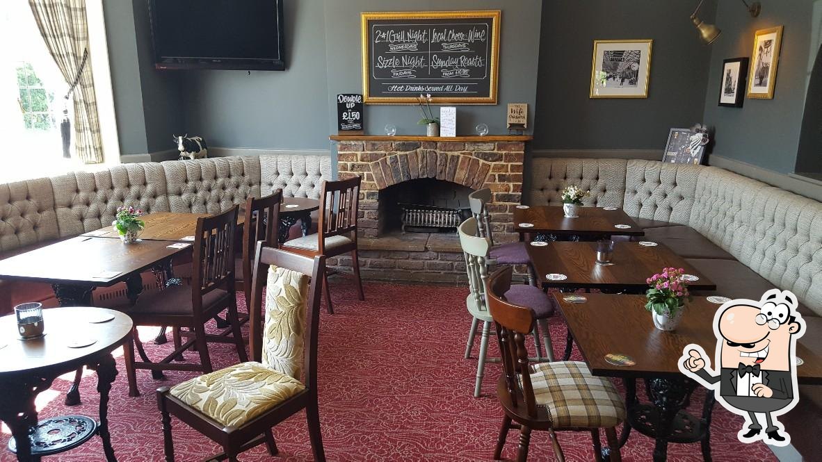 The White Lion, 35 Warmingham Rd in Crewe - Restaurant reviews