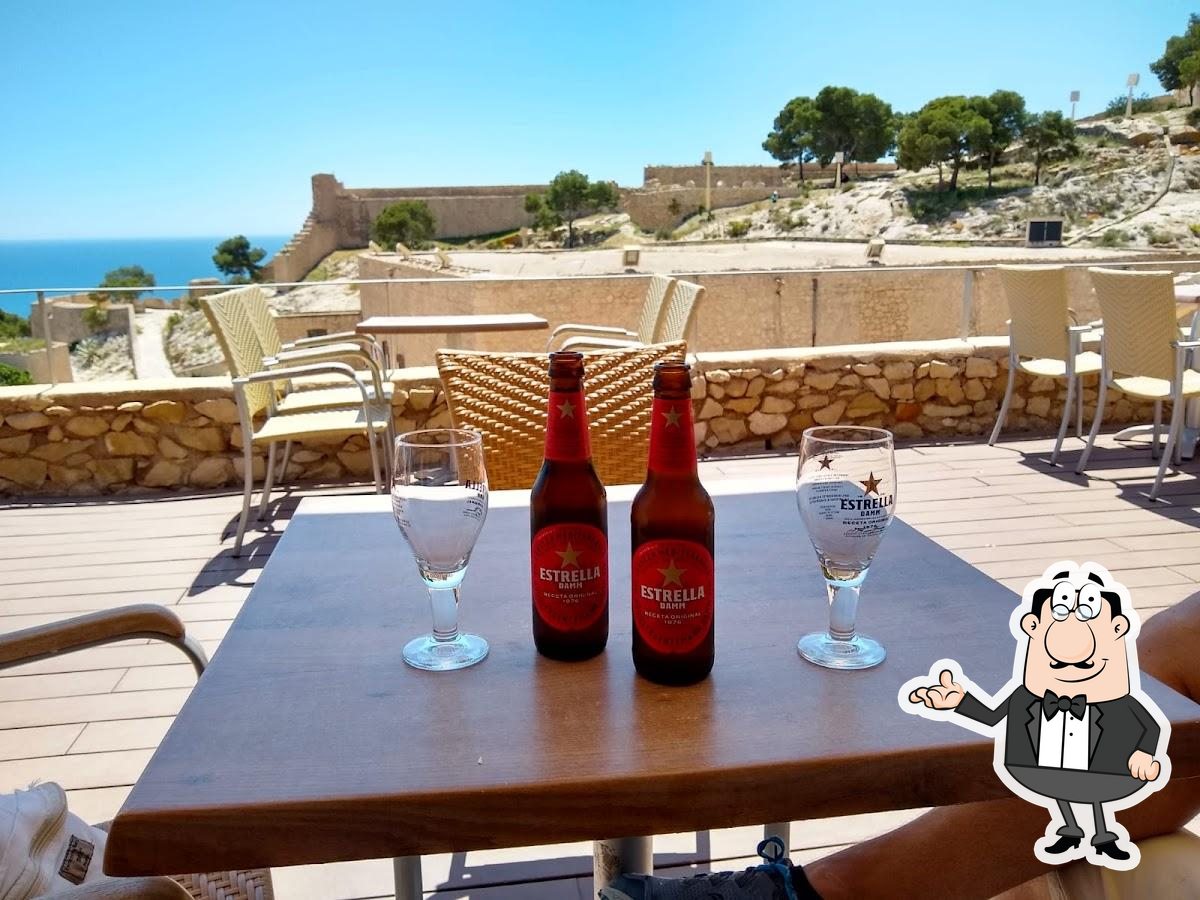 Cafetería del Castillo de Santa Bárbara in Alicante - Restaurant reviews