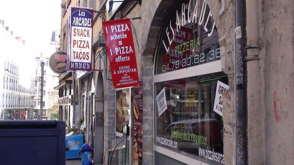 Pizza les Arcades pizzeria, Lyon, 10 rue Terme Restaurant reviews