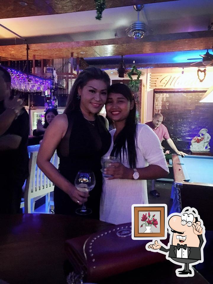 Beautiful bar hua hin, Hua Hin
