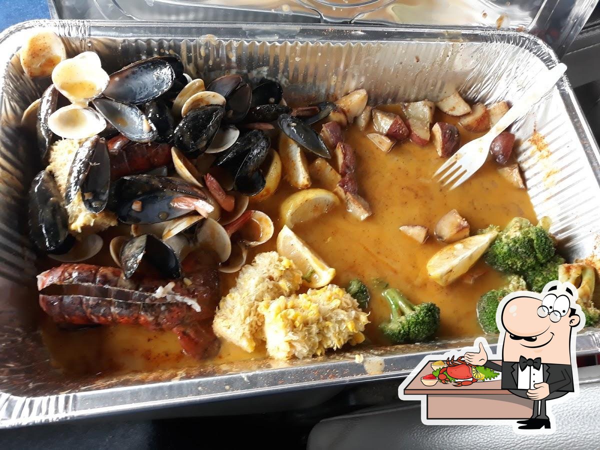 Cuse Catch and Grill, 201 Wolf St in Syracuse Restaurant menu and reviews