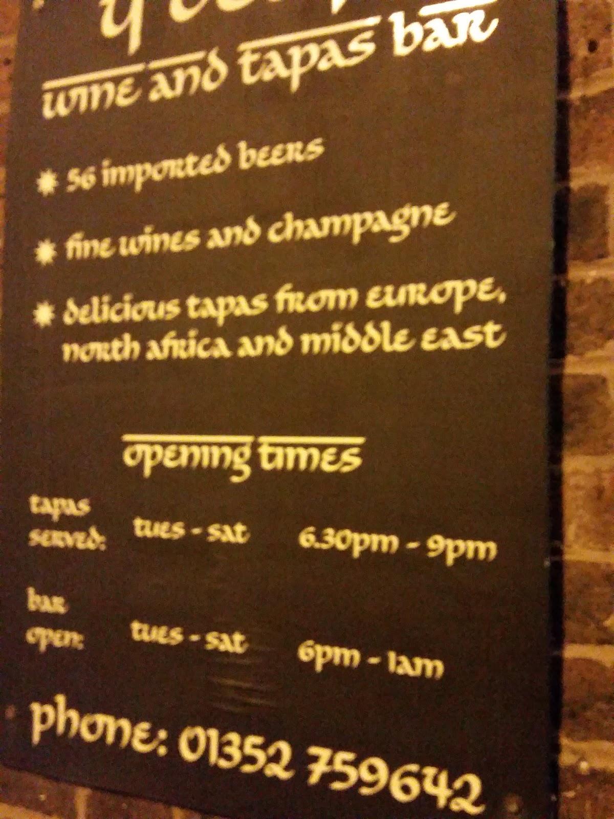 Menu at Y Delyn pub & bar, Mold, 3 King St