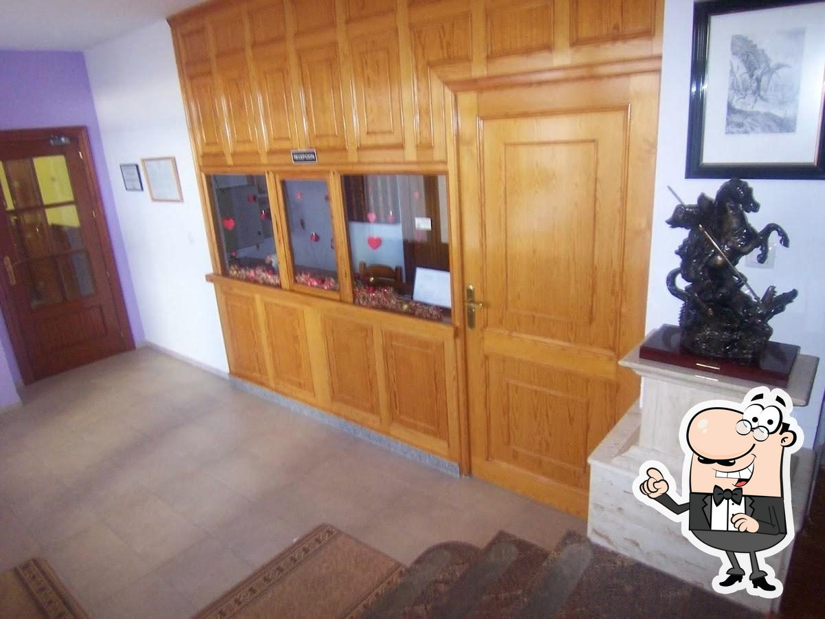 Hostal Cafetería San Jorge, La Solana - Menú del restaurante, precios y  reseñas