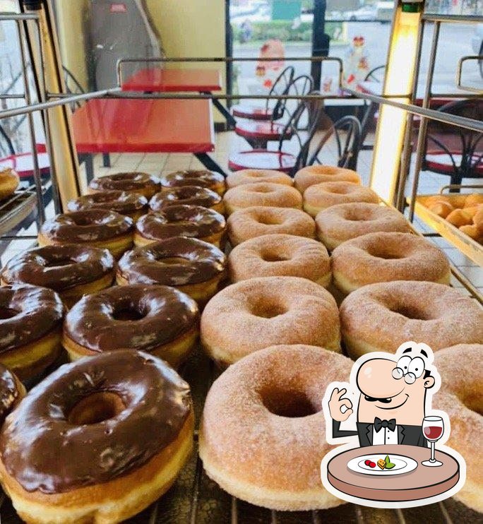 Granny S Donuts 8534 Paramount Blvd In Downey Restaurant Menu And Reviews