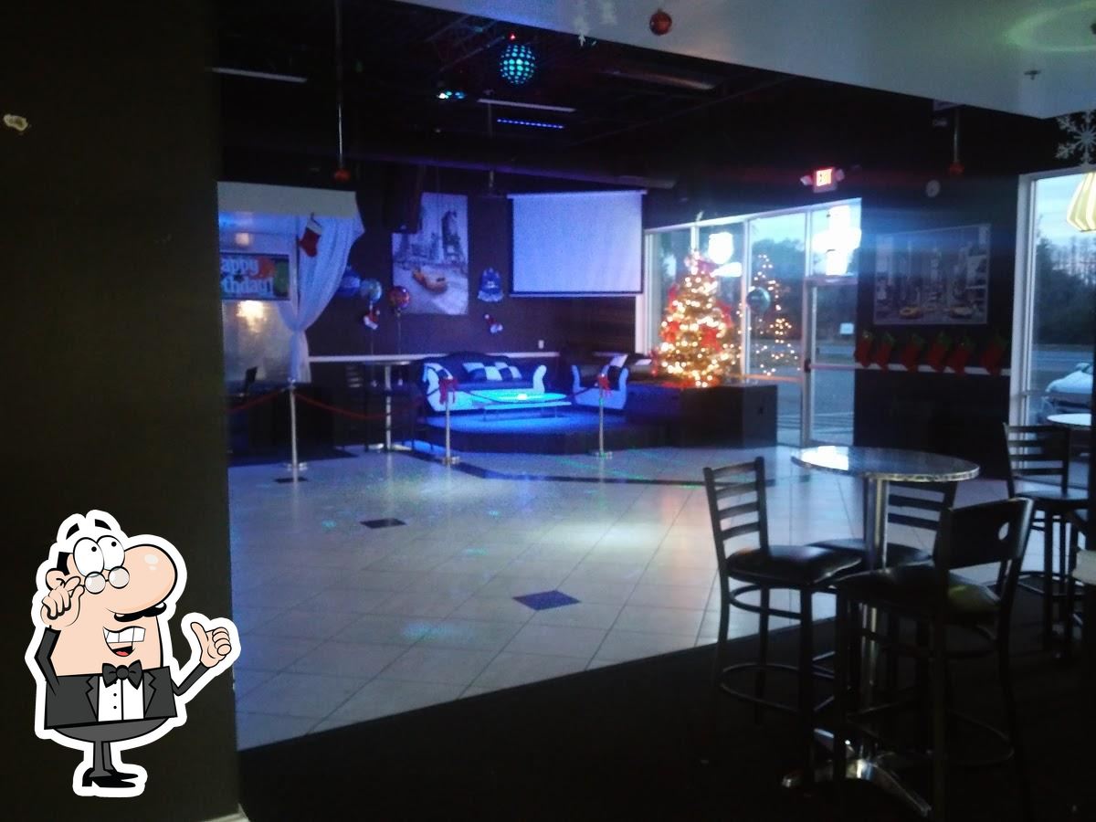 White Room Bar & Lounge in Land O' Lakes - Restaurant menu and reviews