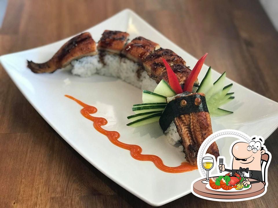 https://img.restaurantguru.com/r82a-seafood-On-A-Roll-Sushi.jpg