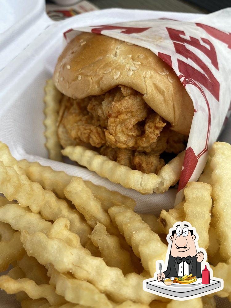 Raising Cane's Chicken Fingers, 11814 Whittier Blvd in Whittier