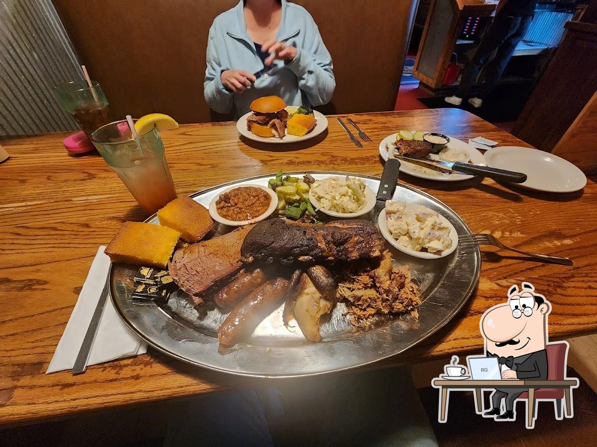 Buck's Naked BBQ & Studio Bar, Freeport - Restaurant menu, prices and
