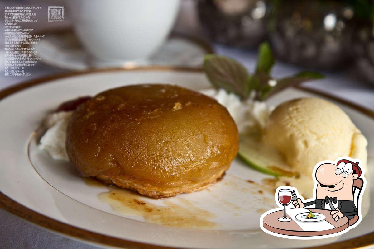 Deep Cove Chalet in North Saanich French restaurant menu and reviews