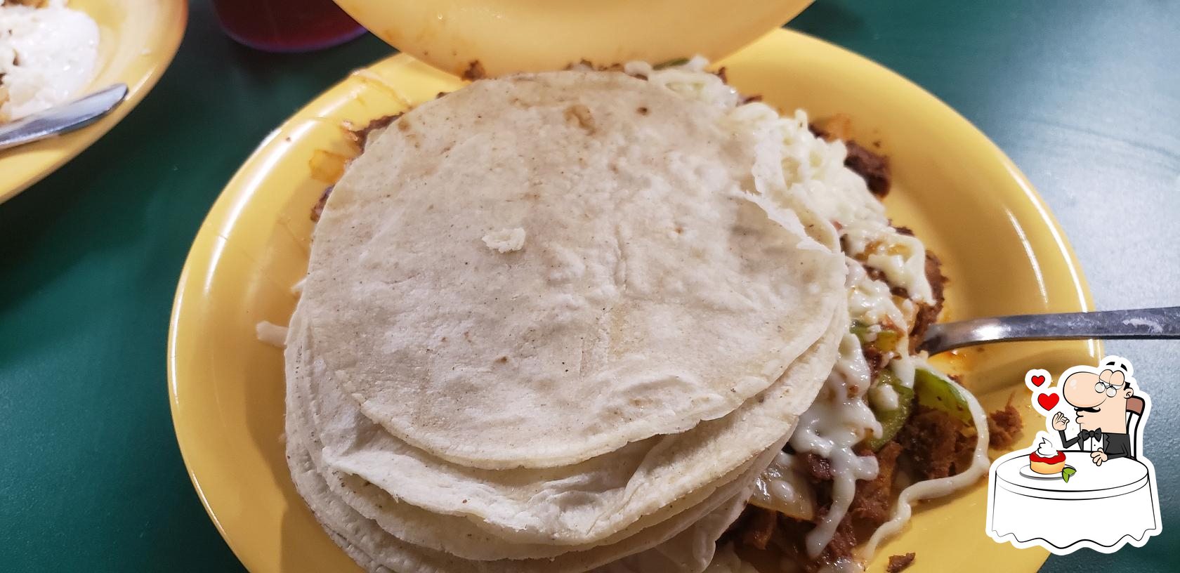 Taqueria El Cometa, 4131 N Mesa St in El Paso Restaurant menu and reviews