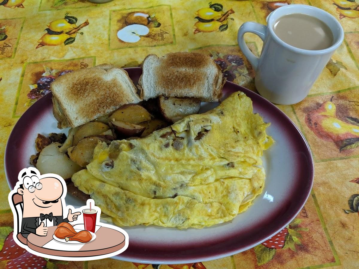 Yulan Country Store in Yulan Restaurant reviews