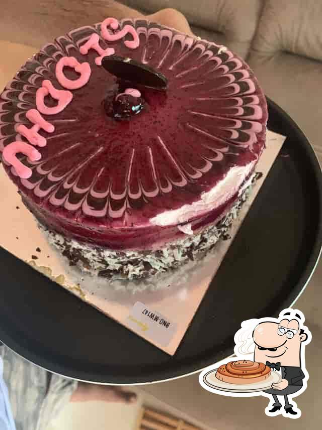 Just bake cake|Cakewala|Warmoven |Birthday cake|Anniversary|Red velvet cake|Chocolate  cake|Pinata - YouTube