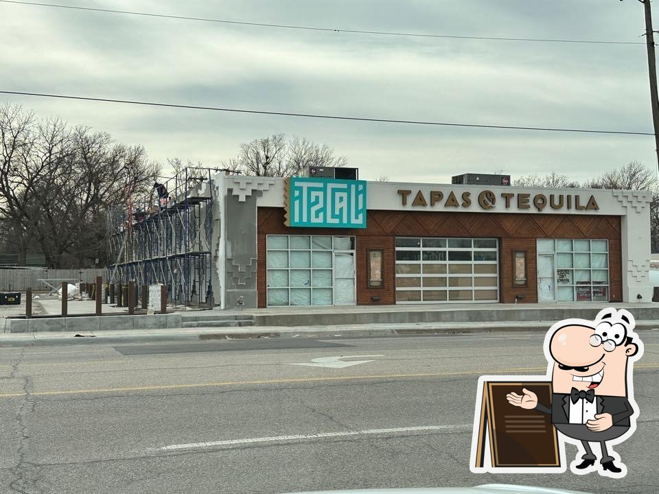 iTzcali Tapas & Tequila in Wichita Restaurant menu and reviews