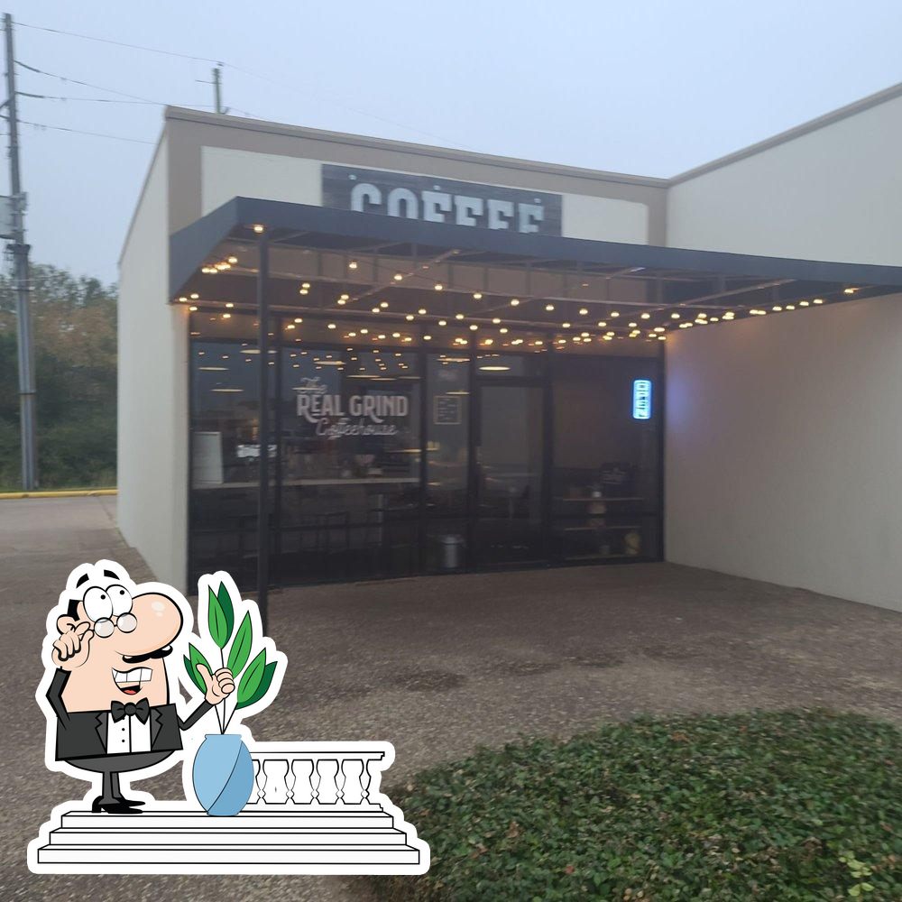 The Real Grind Coffeehouse in Waller Restaurant reviews