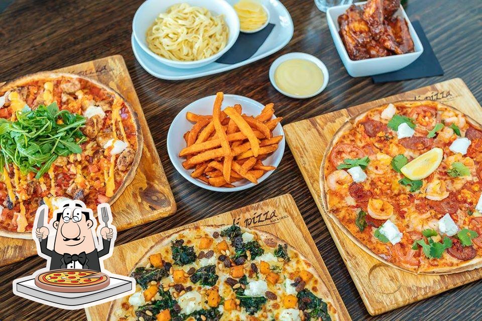 Bondi Pizza, Shops 446 & 447, Level 4, Cnr Herring Rd &, Waterloo Rd in