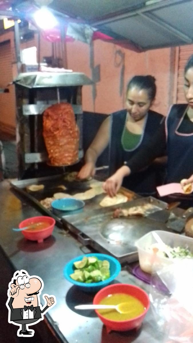 Tacos de Pastor al lado de Farmacia Simi restaurant, Morelia
