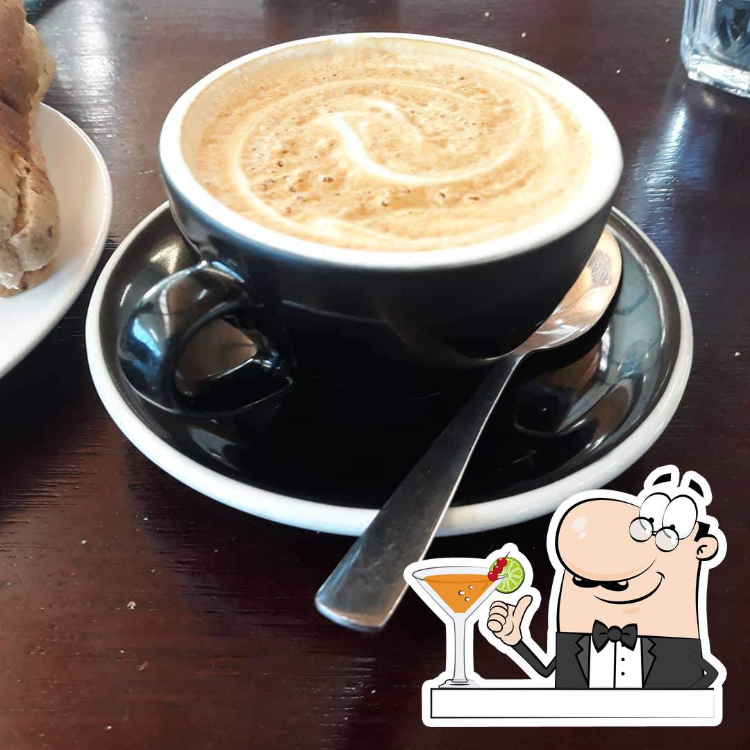 V2 Cafe & Bar in Gisborne Restaurant reviews
