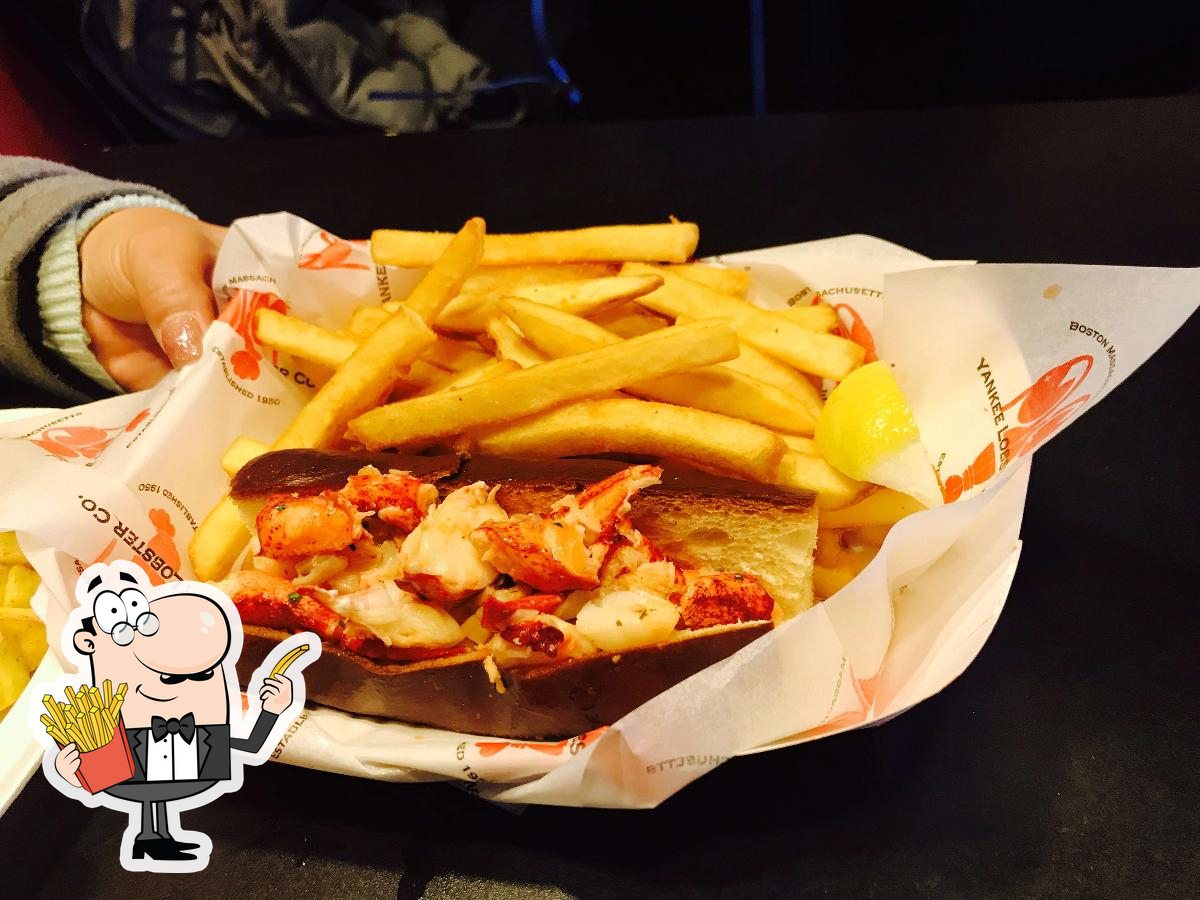 Yankee Lobster, 300 Northern Ave in Boston Restaurant menu and reviews