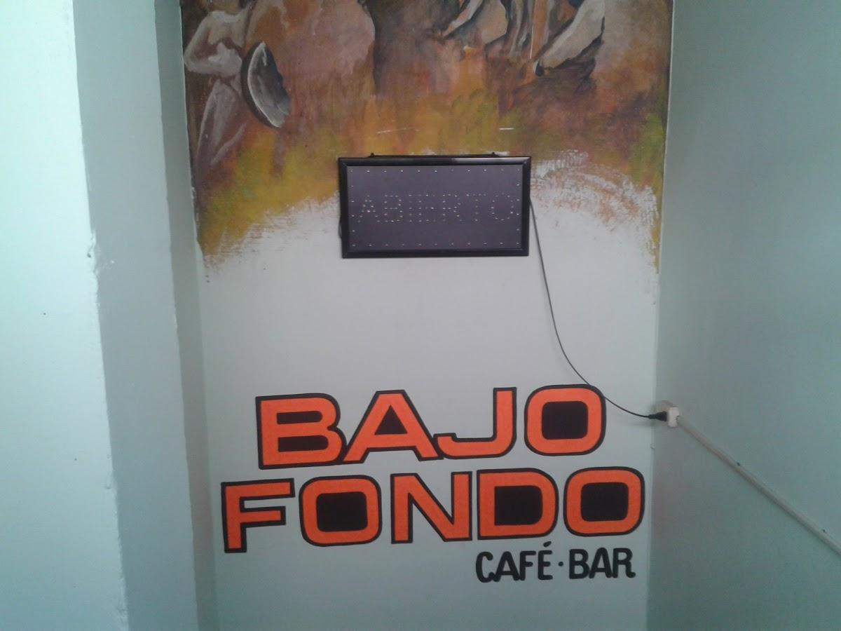 Bajo fondo café bar, Bello - Restaurant reviews