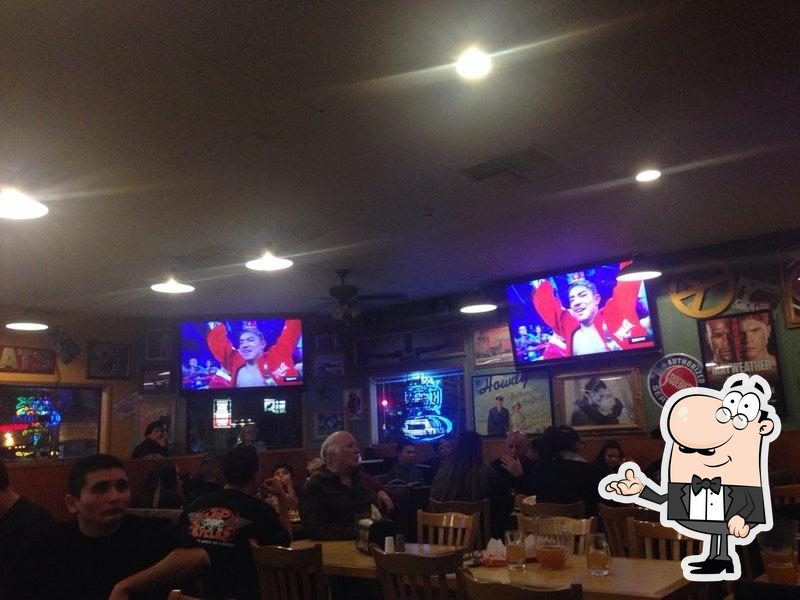 Straw Hat Pizza, 1238 N Main St in Manteca Restaurant menu and reviews