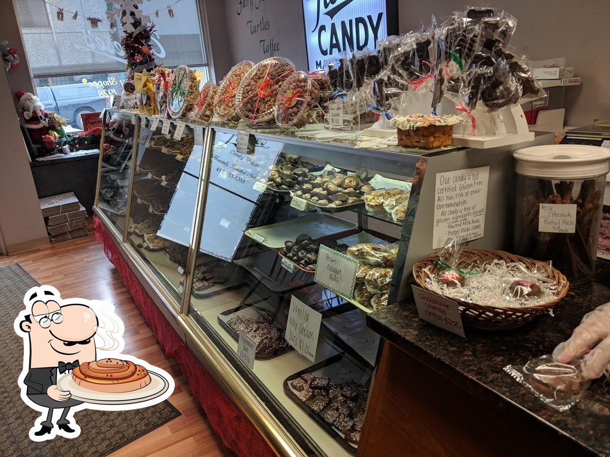 Freese's Candy Shoppe & Heavenly Roasted Nuts West Allis, 7312 W
