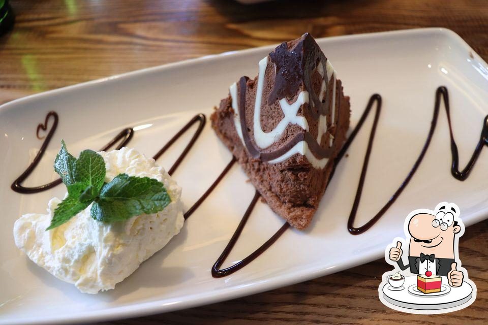 The Bowling Green in Lichfield Restaurant menu and reviews