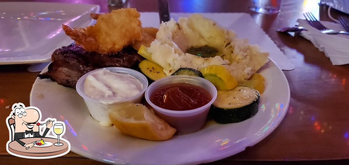 Coach House in Coos Bay Restaurant menu and reviews