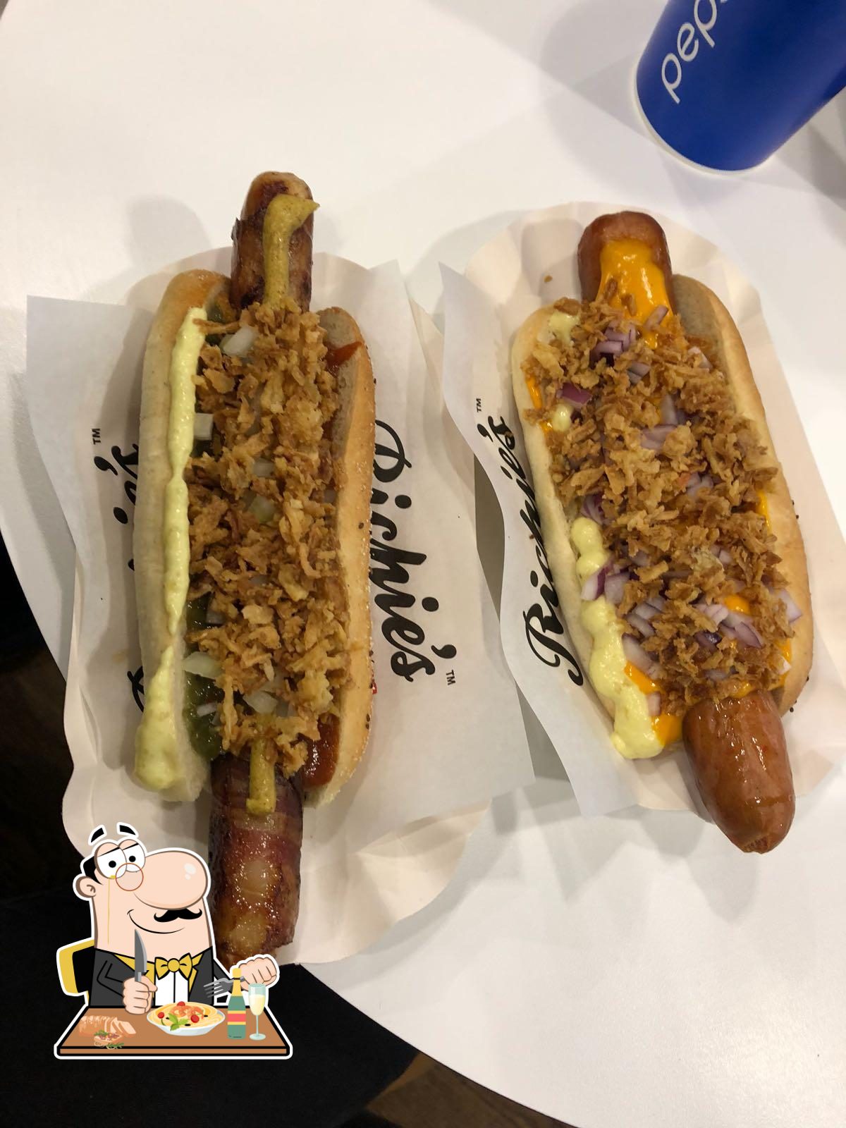 Richie's Gourmet Hotdogs Lentokenttä, Wolt, Delivery
