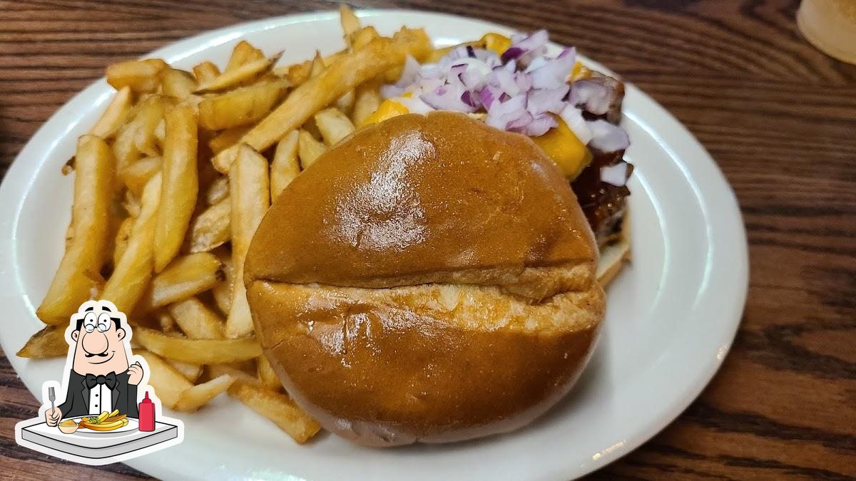 Conestoga Grill in Canton Restaurant menu and reviews