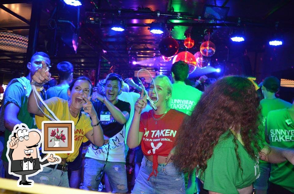 Beach Bar Bubbles, Sunny Beach Restaurant reviews