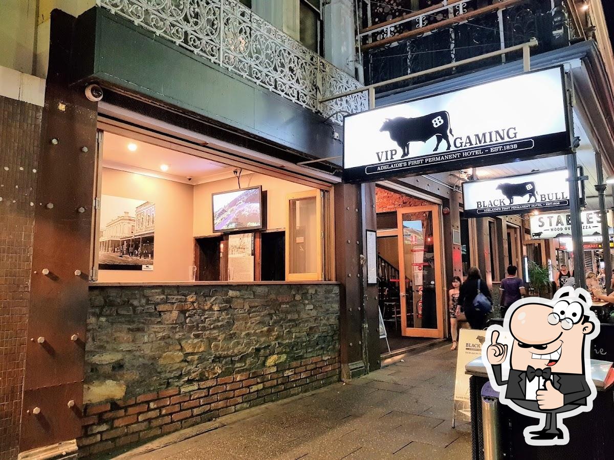 Black Bull Hotel in Adelaide - Restaurant menu and reviews