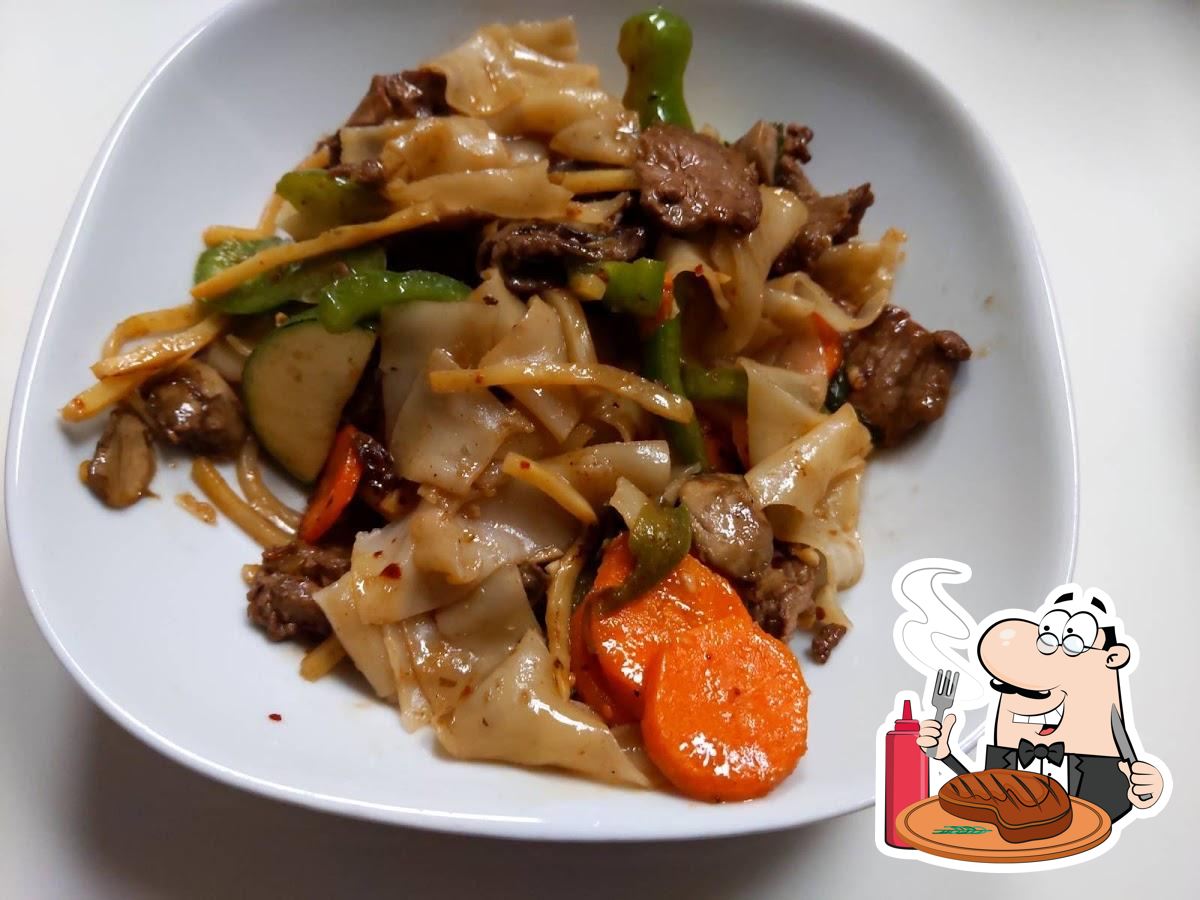 Thai Chili 2go, 5029 E Chandler Blvd Suite 306 in Phoenix Restaurant menu and reviews