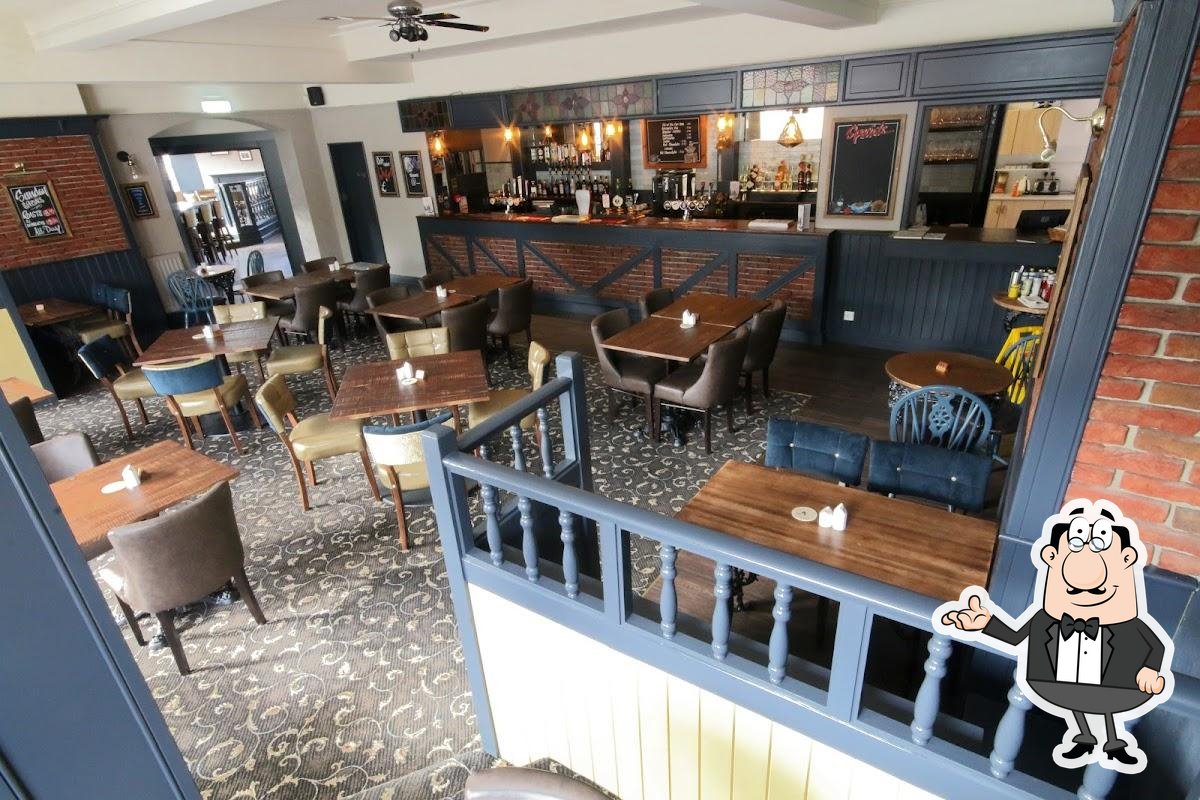 The Half Moon Elloughton in Elloughton - Restaurant reviews