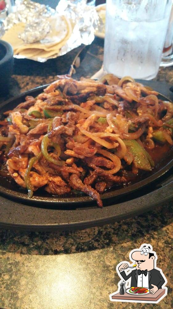 Sol Azteca Mexican Restaurant in Marquette Restaurant menu and reviews
