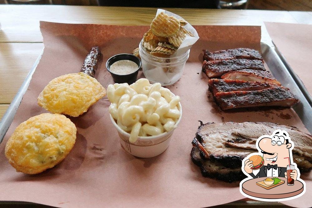 Red White & Que Smokehouse in Green Brook Township Restaurant menu