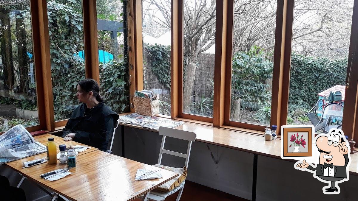 Acoustic Garden Cafe in Queenscliff Restaurant reviews