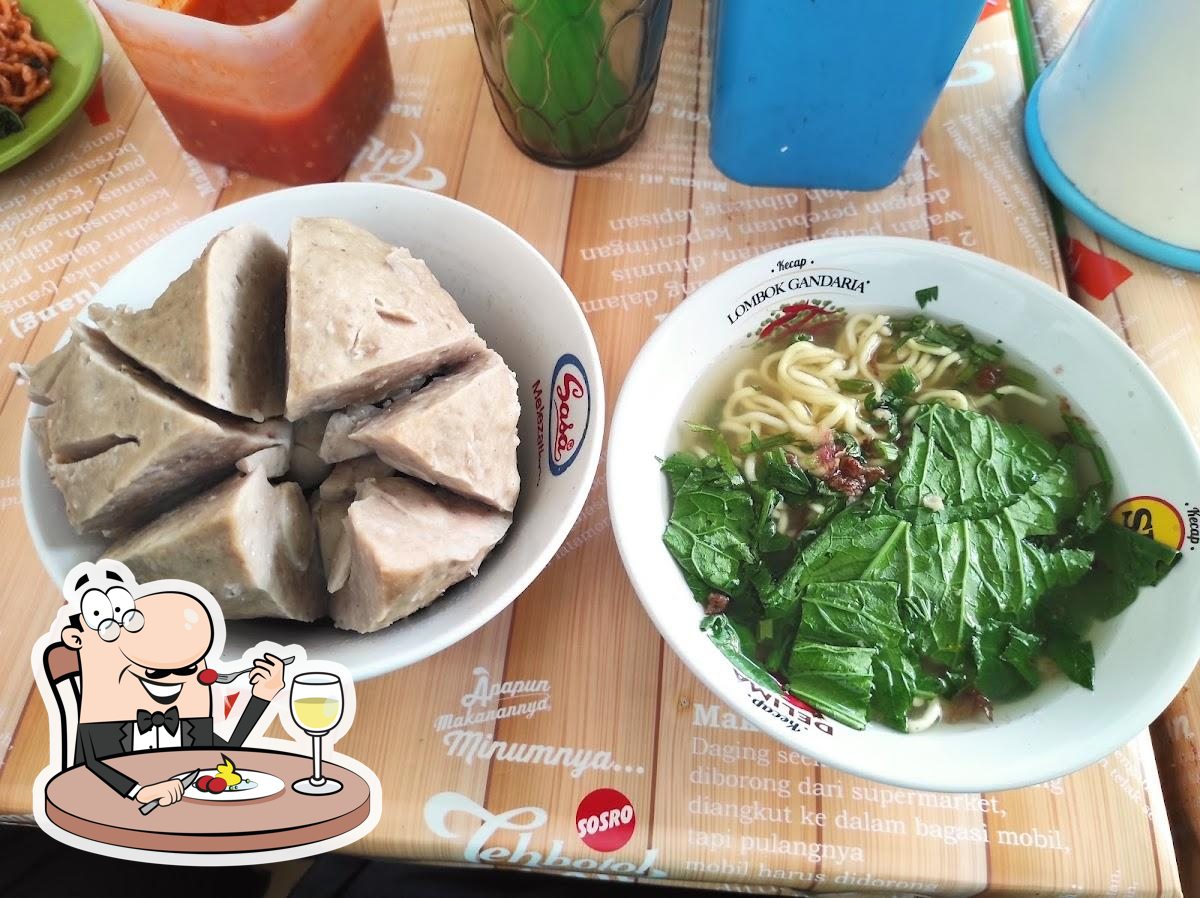 Bakso Bogem dan Mie Ayam Mas Tri Grafika, Semarang - Restaurant reviews
