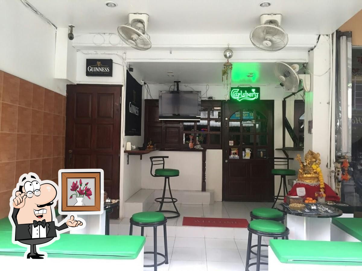 Maggie May Bar and Gentlemen's Club, Pattaya City Restaurant reviews