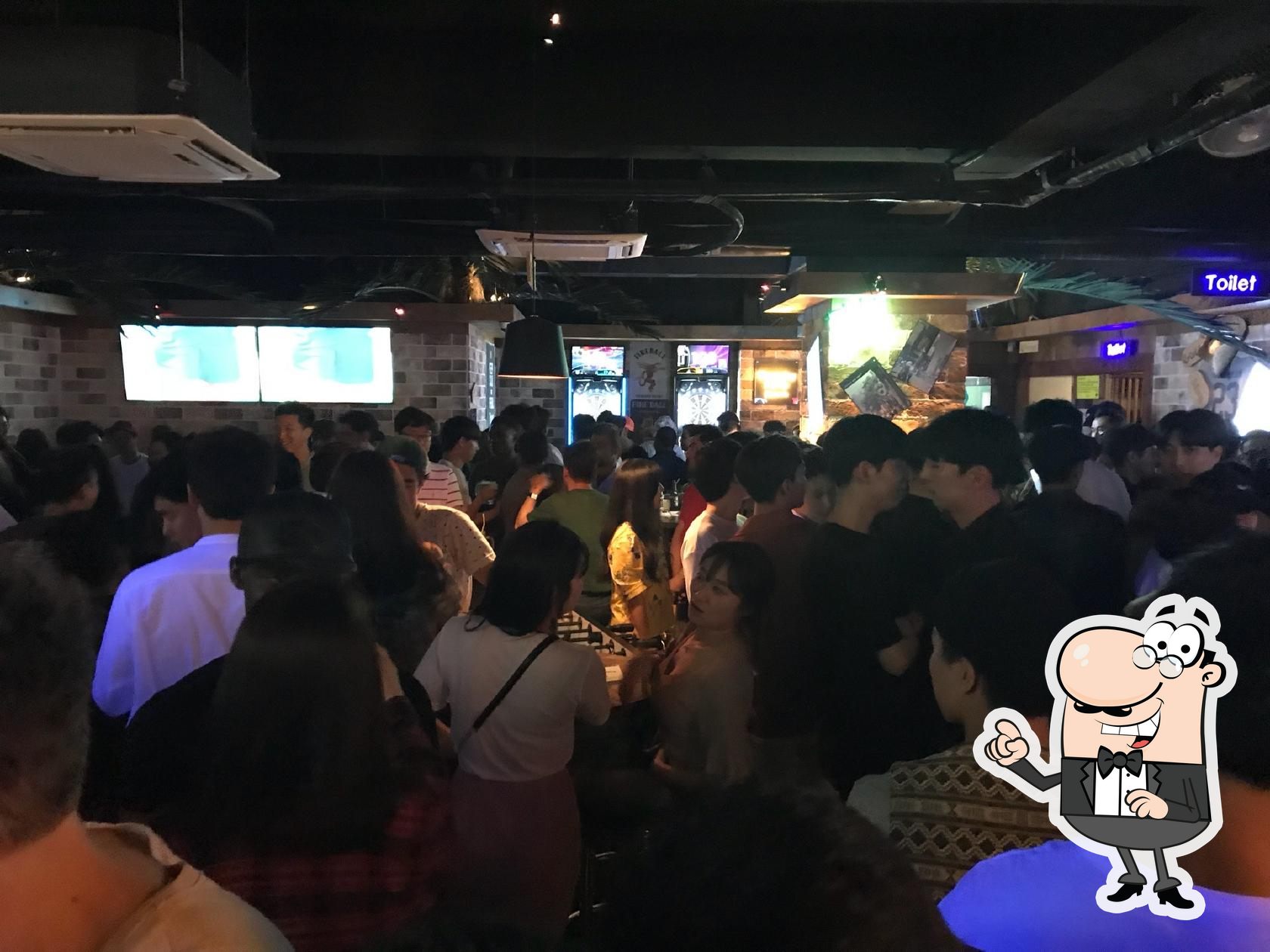 Thursday Party, Various Locations, Korea