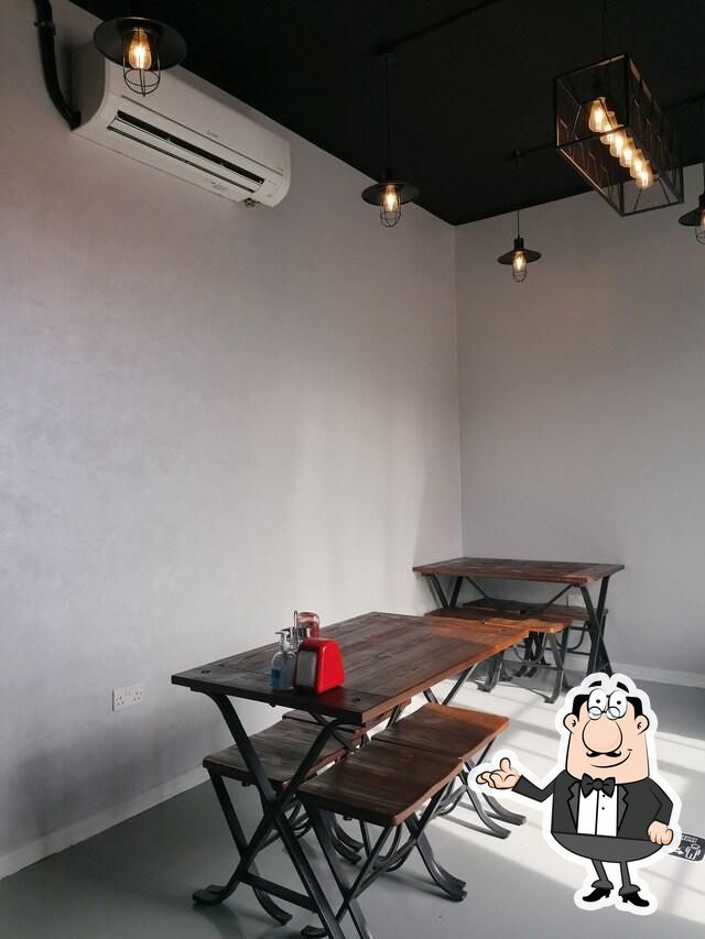 H2 Smoke House, Abu Dhabi