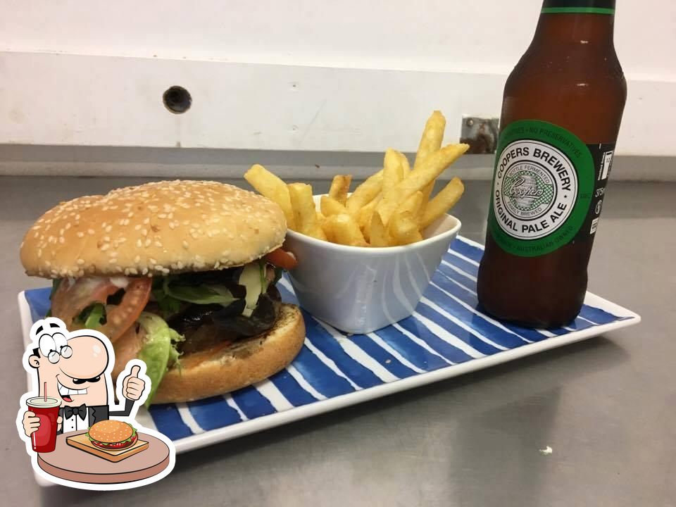 Aldinga Bay Surf Life Saving Club in Aldinga Beach Restaurant reviews