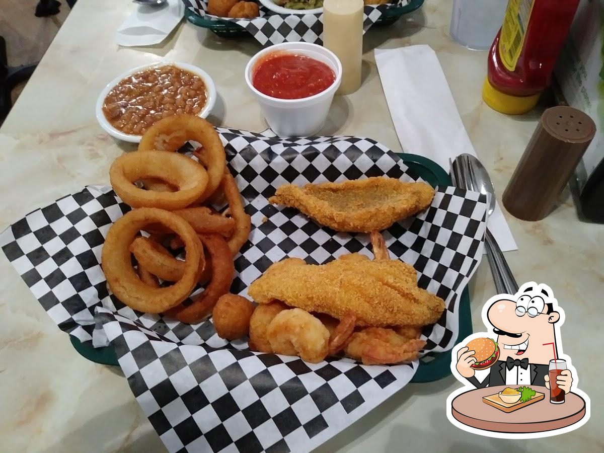 Crazi Sisters Catfish Cabin in Vancleave Restaurant reviews