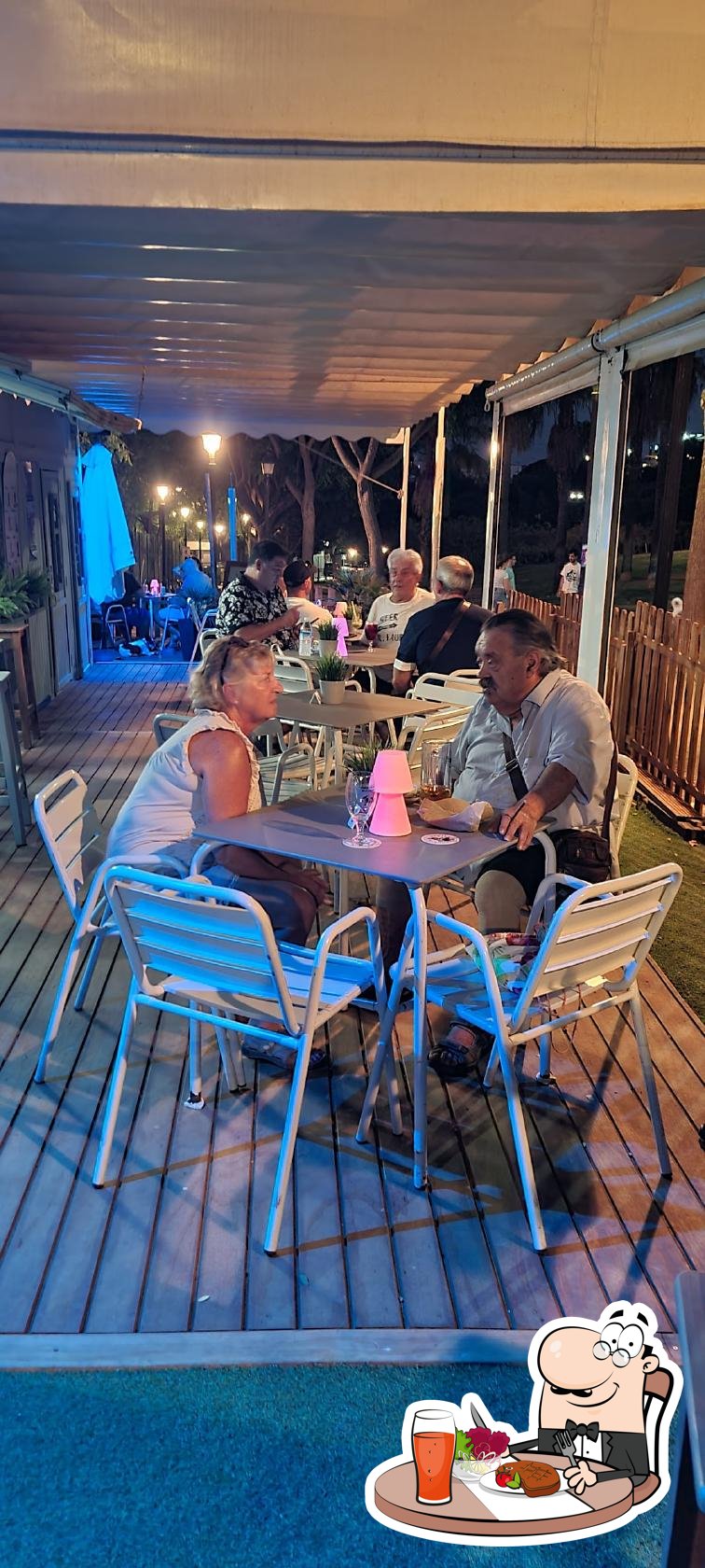 Guau Guau Lounge in Fuengirola - Restaurant reviews