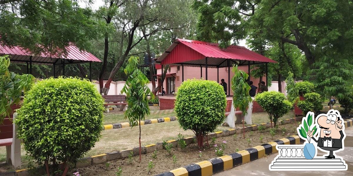 LBS Canteen, New Delhi Restaurant reviews