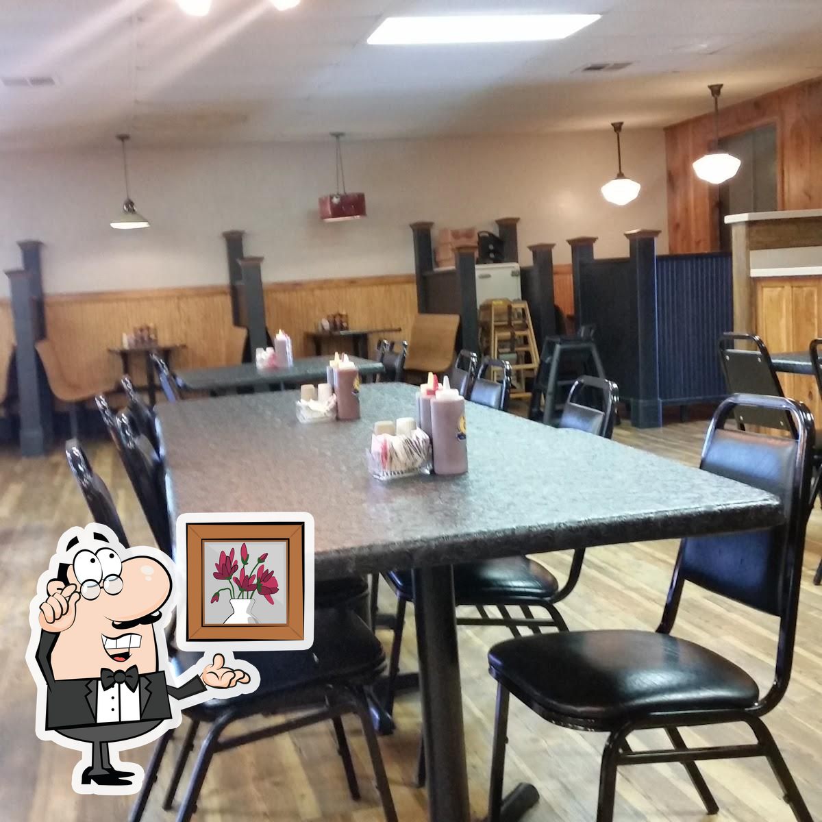 Danny's BBQ Head Quarters (formerly Head Country BarBQ) in Ponca City