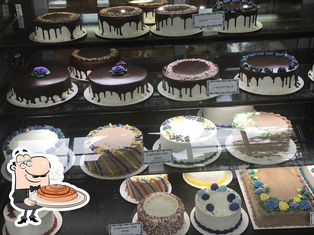 Signature cakes. - Picture of Sugar Plum Bakery, Virginia Beach -  Tripadvisor