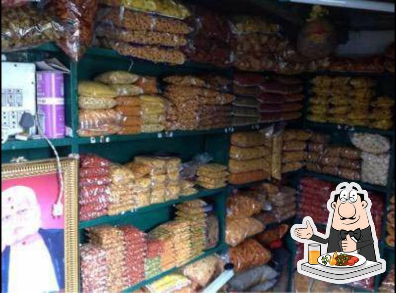 Sri Chamundeshwari Hot Chips, Bengaluru, Cholanayakahalli Main Road