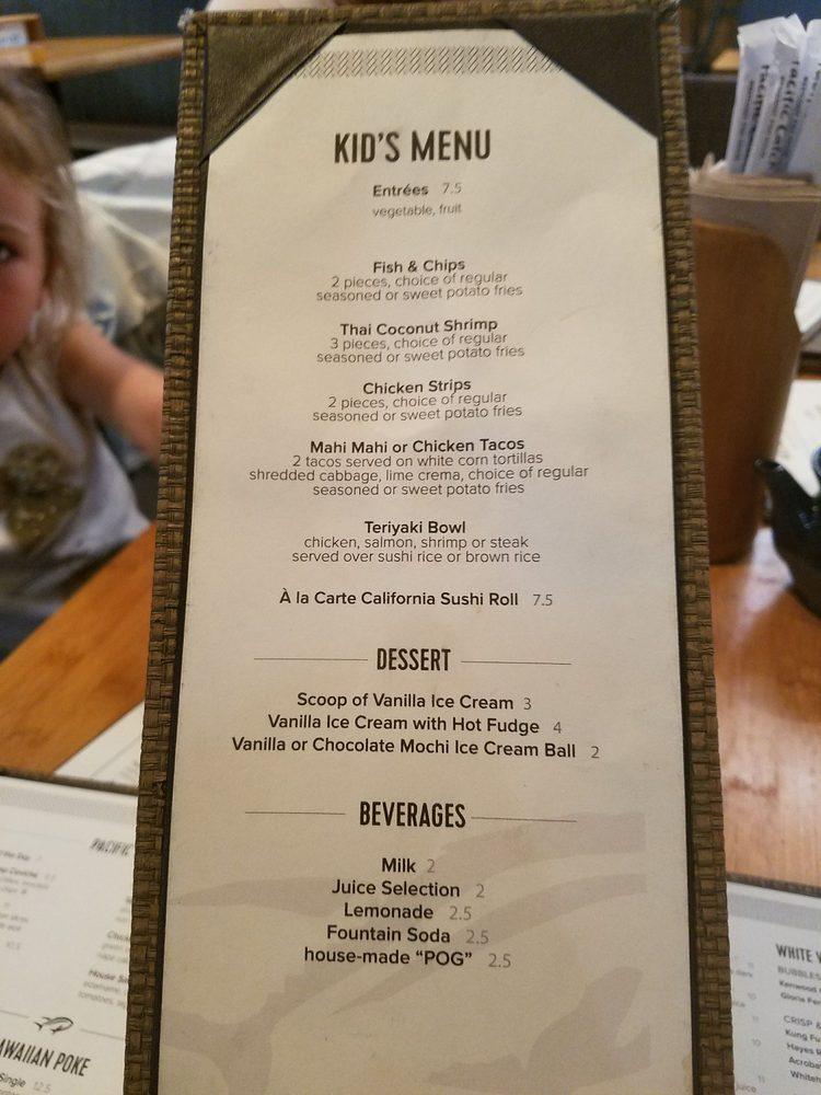 Menu at Pacific Catch restaurant, Corte Madera